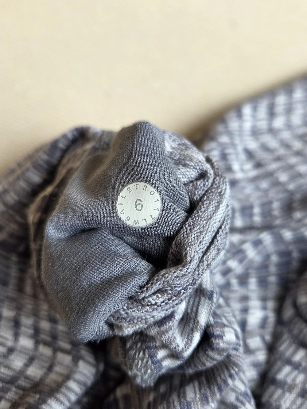 lululemon athletica Grey Textured Women’s Leggings